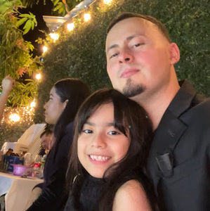 Meet your Posher, Javier